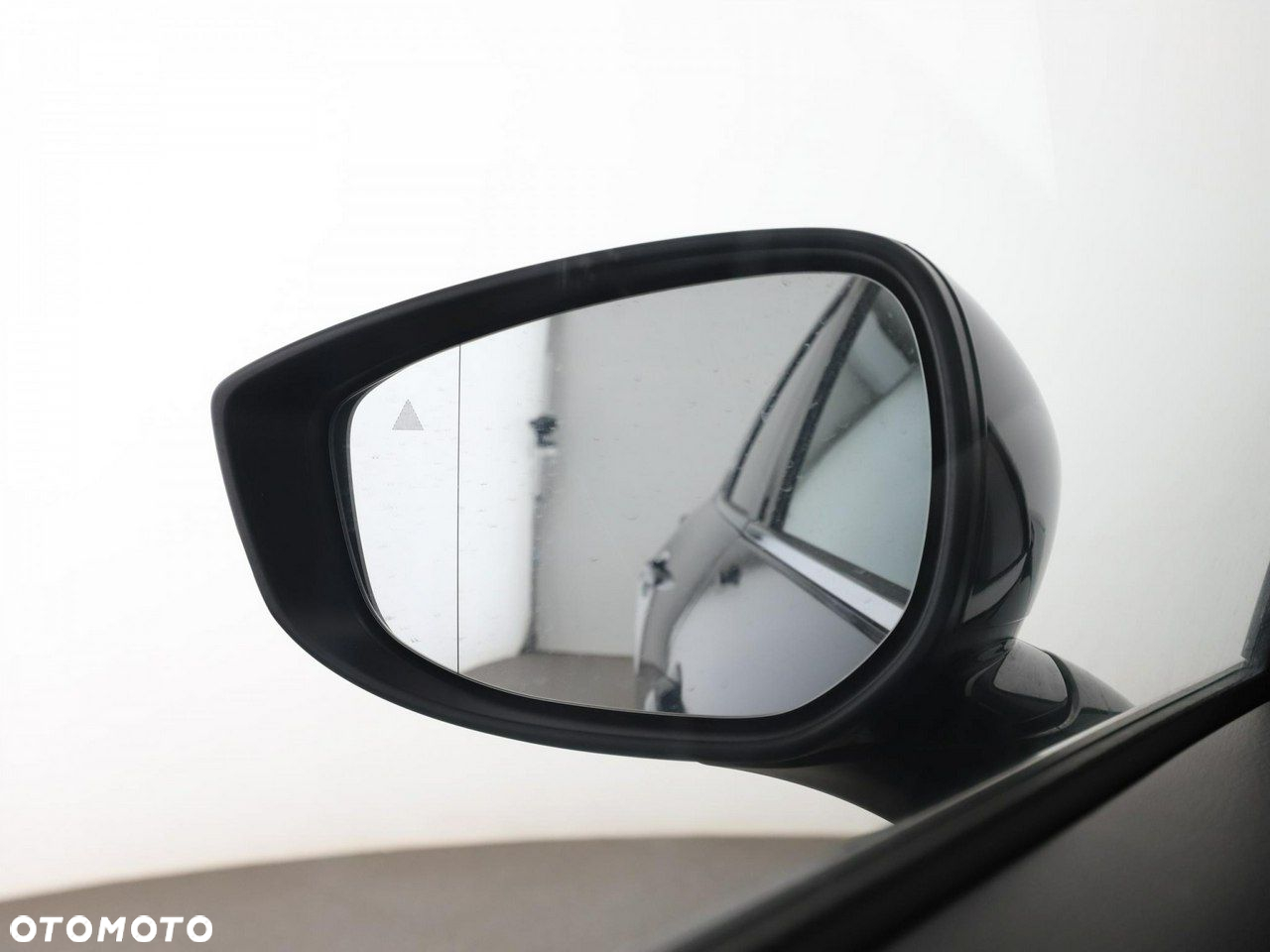 Mazda CX-30 e-SKYACTIV-G 2.0 M HYBRID 150 DRIVE HOMURA - 32
