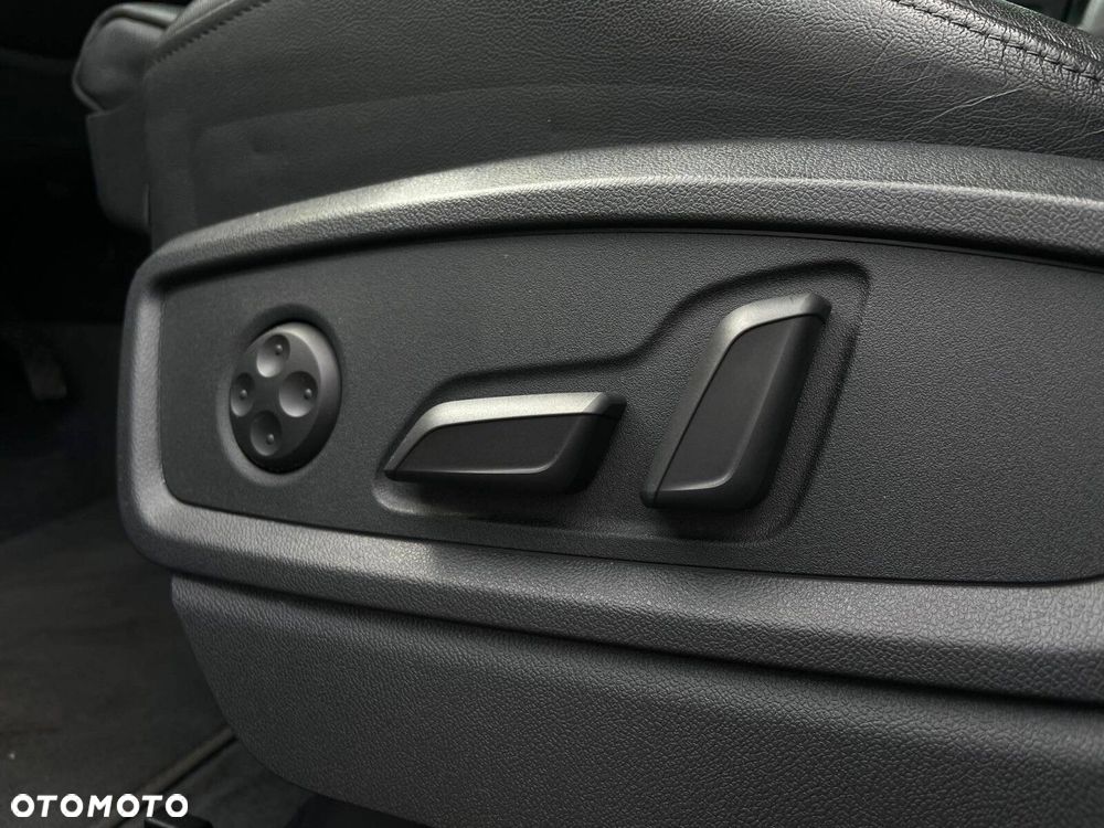 Audi Q5 Sportback - 20