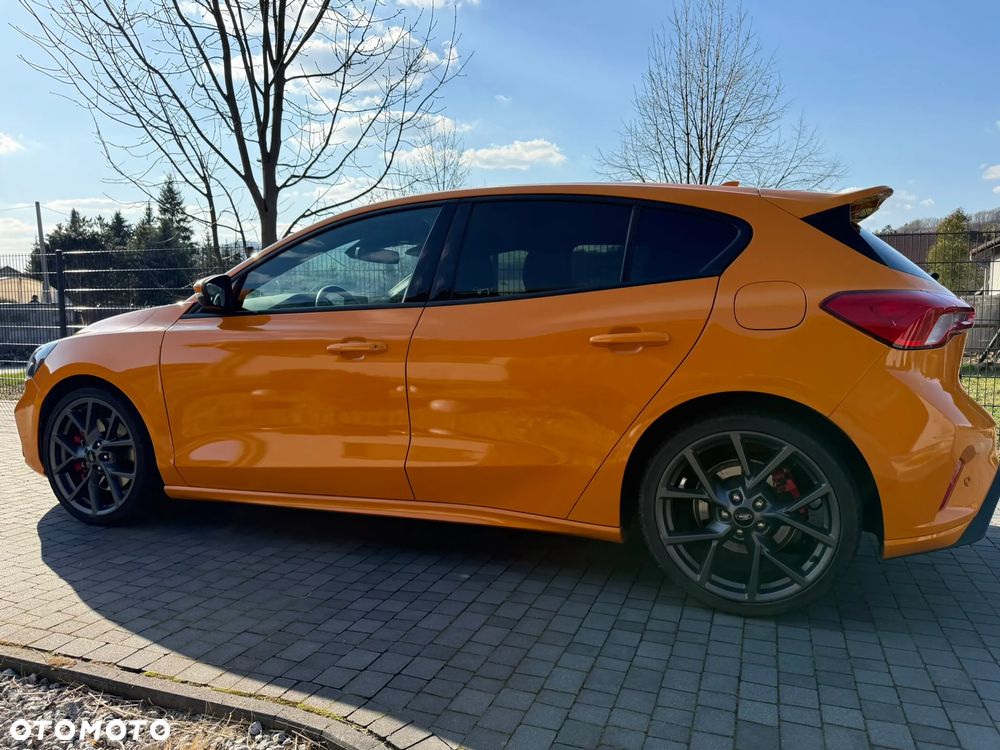 Ford Focus 2.3 EcoBoost S&S ST Edition - 4