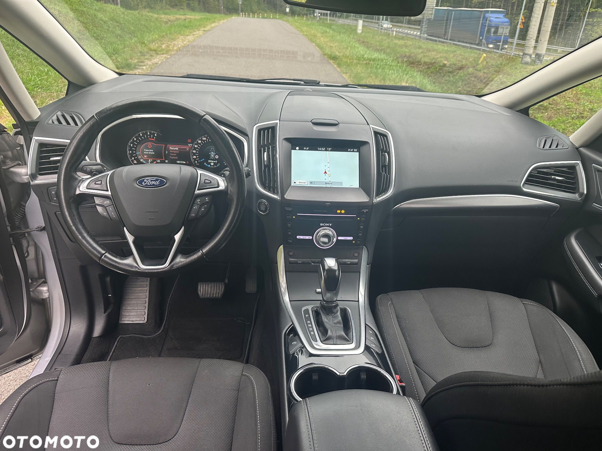 Ford S-Max 2.0 TDCi Titanium PowerShift - 10