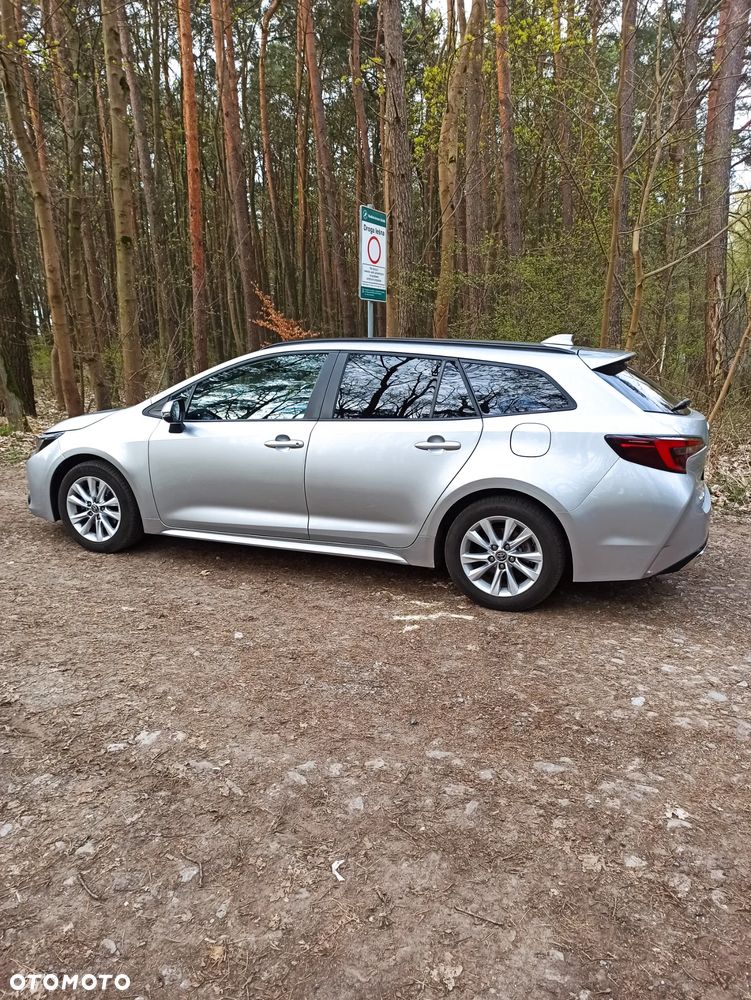Toyota Corolla - 3