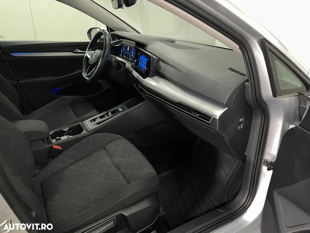 Volkswagen Golf 1.0 eTSI DSG MHEV Life - 10