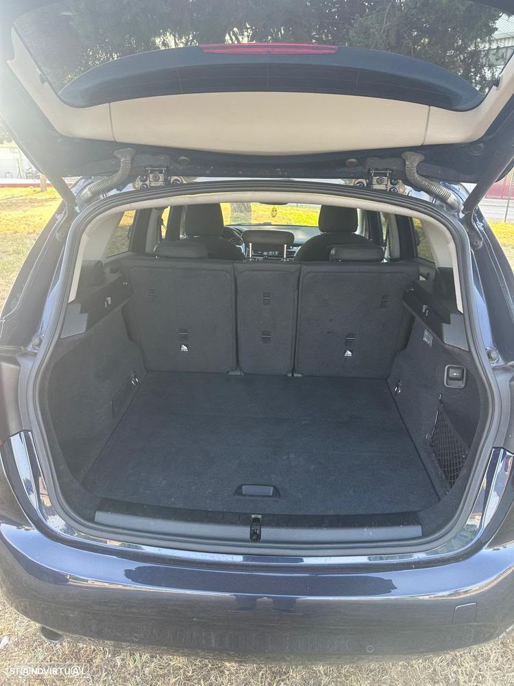 BMW 218 Active Tourer d Auto - 8