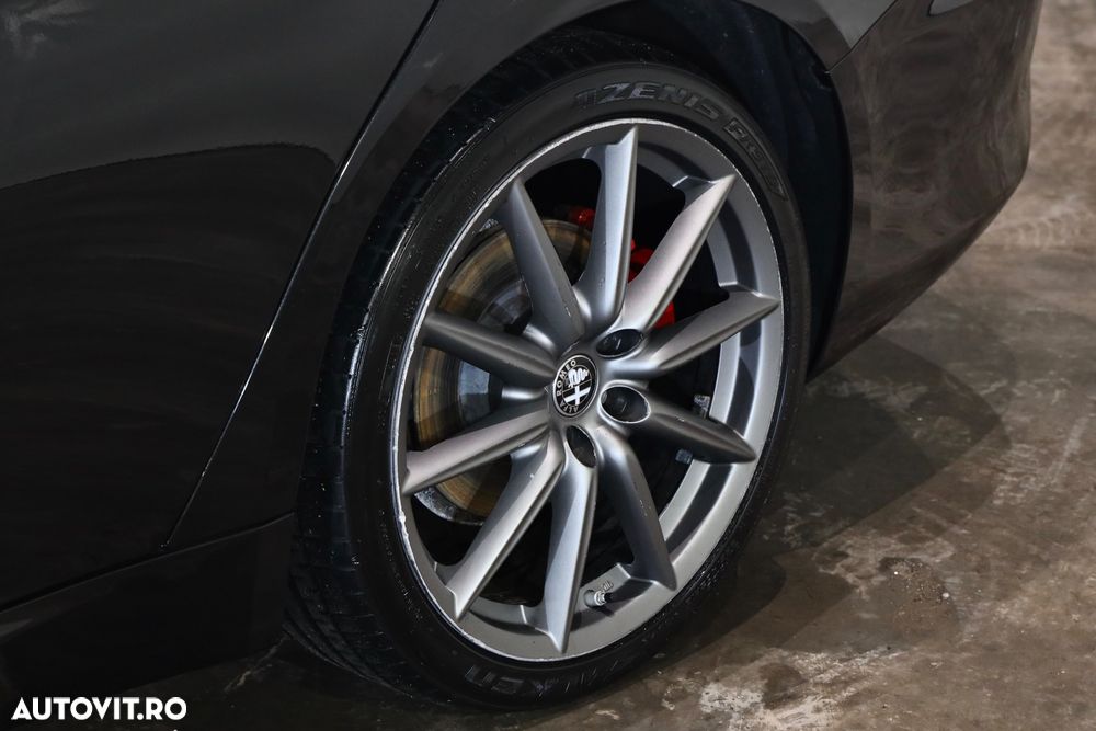 Alfa Romeo Giulia 2.2 - 31