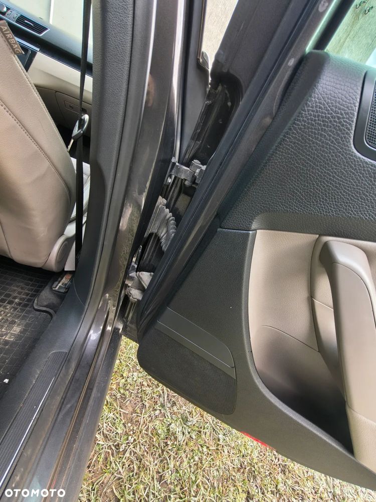 Volkswagen Passat Variant 2.0 TDI DPF 4Mot Highline - 20