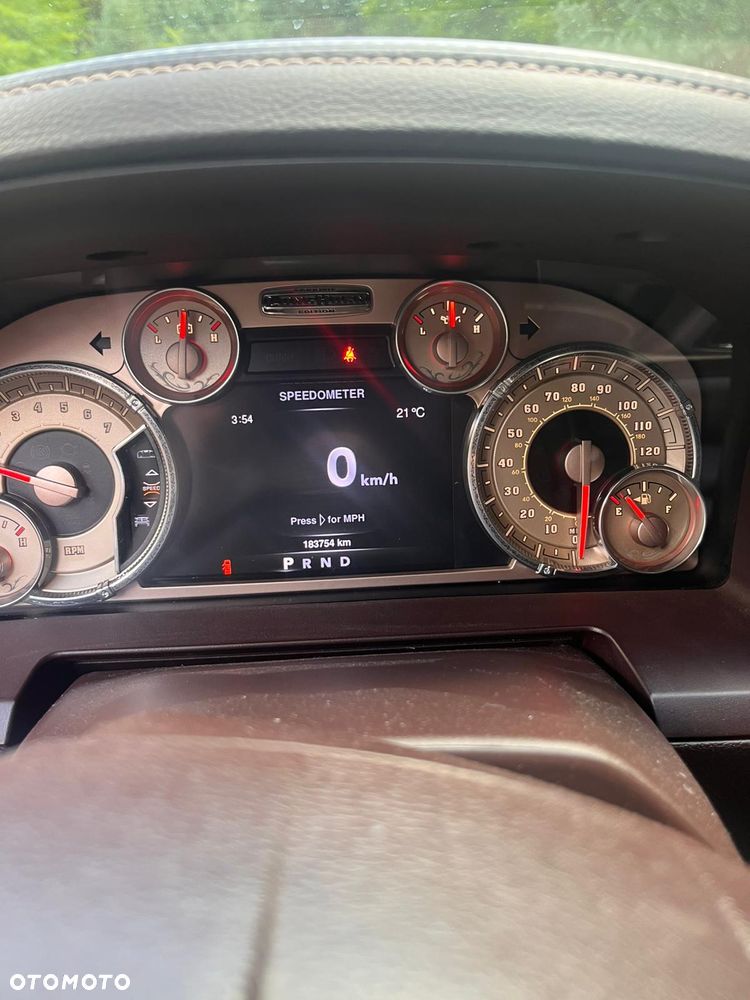 Dodge RAM 5.7 4x4 - 7