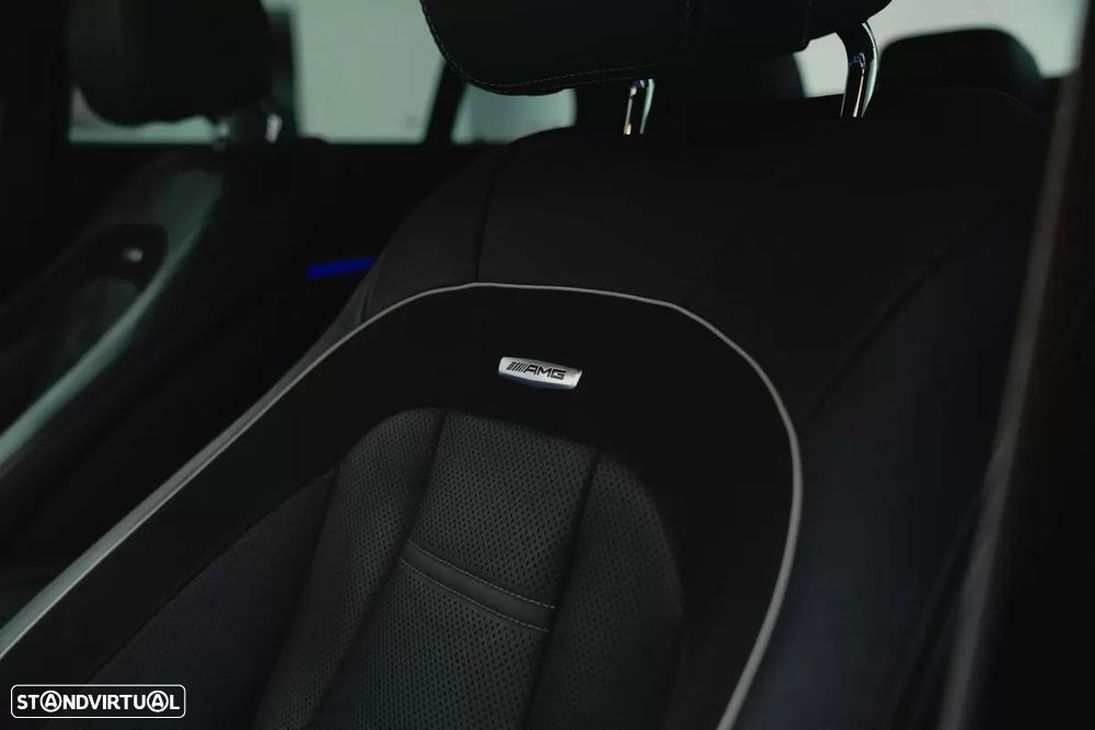 Mercedes-Benz E 63 AMG S 4-Matic+ - 22