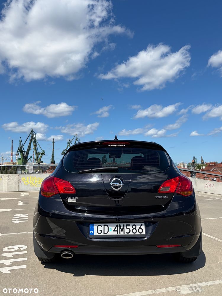 Opel Astra - 4