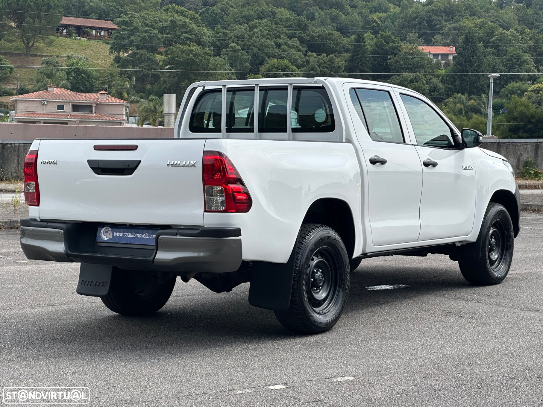 Toyota Hilux 2.4 D-4D 2WD CD - 17