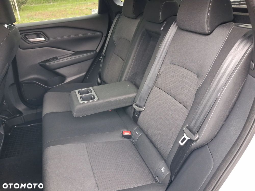 Nissan Qashqai 1.3 DIG-T MHEV N-Connecta - 22