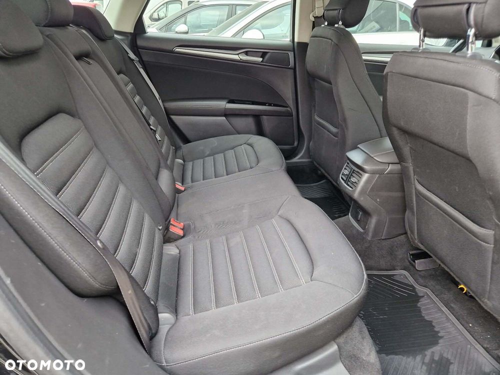 Ford Mondeo 1.5 EcoBoost Trend - 26
