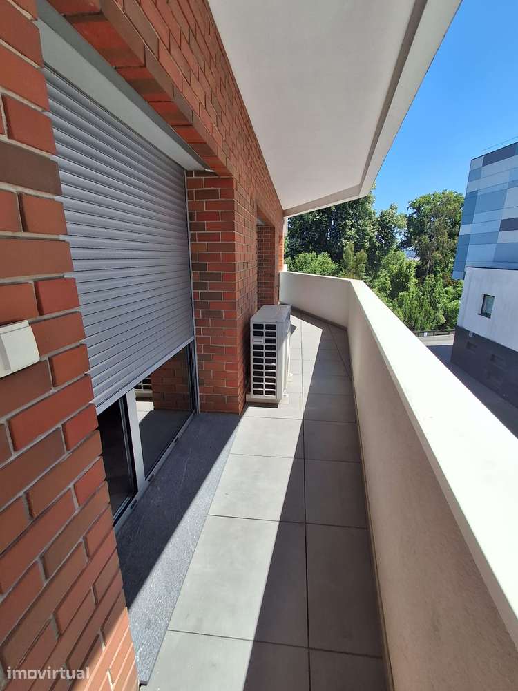 T1 Junto à Casa de Saúde - Grande imagem: 5/10