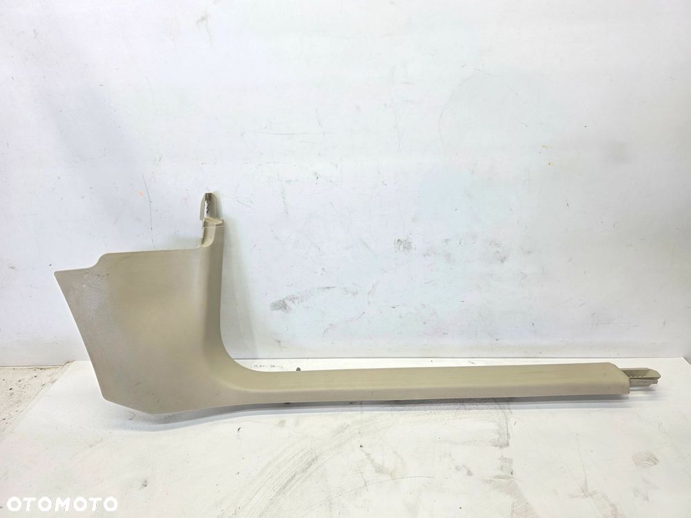 OSŁONA PŁUKA PROGU PRAWA AUDI A6 C6 4F1867272D K38 13S - 1