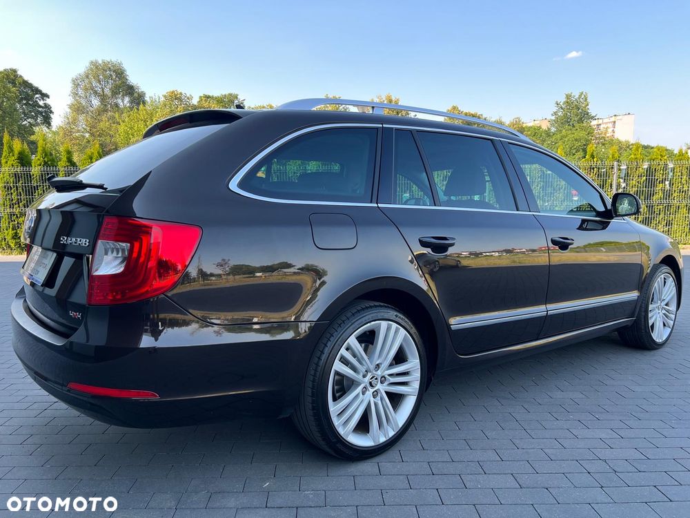 Skoda Superb 2.0 TDI 4x4 Elegance DSG - 3