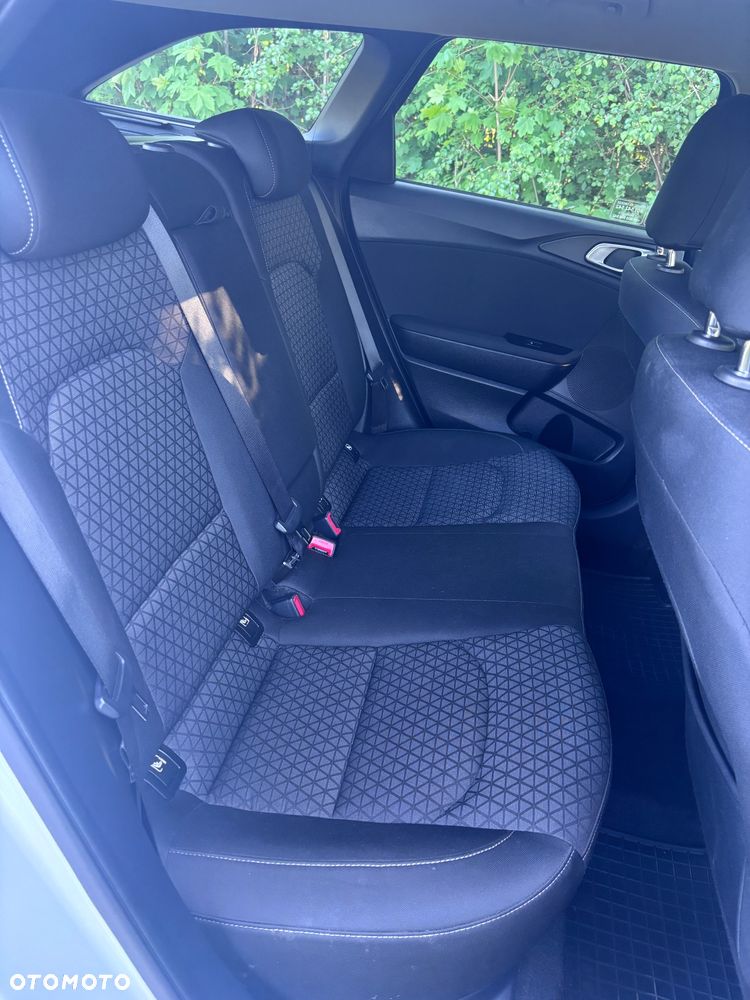 Kia Ceed 1.0 T-GDI M - 29
