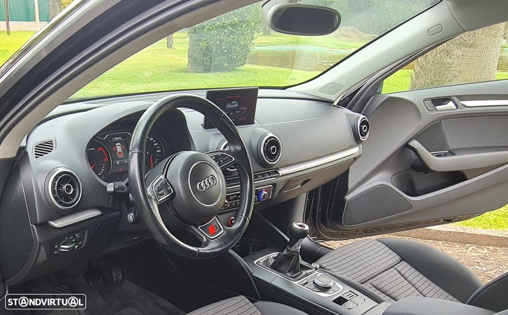 Audi A3 1.6 TDI Sport - 24