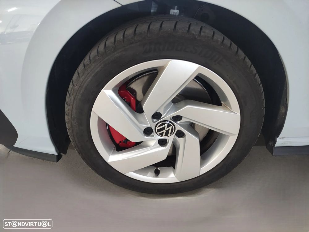 VW Golf 1.5 TSI e-Hybrid GTE DSG - 4