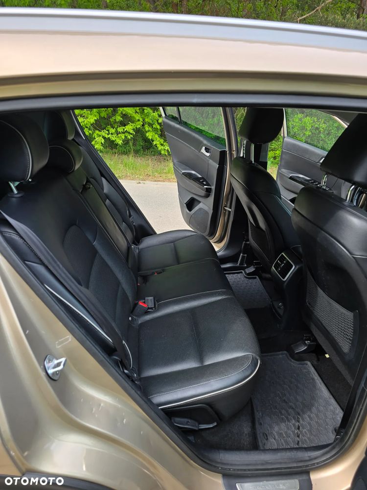 Kia Sportage 1.6 GDI L 2WD - 23