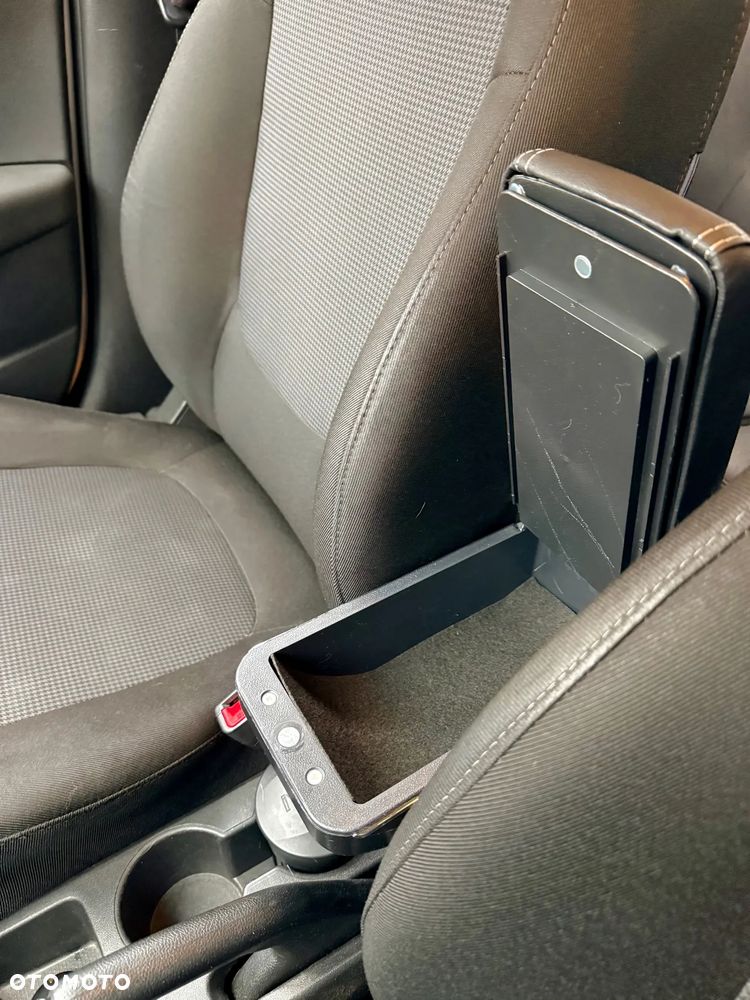 Hyundai i20 1.25 Classic + - 12