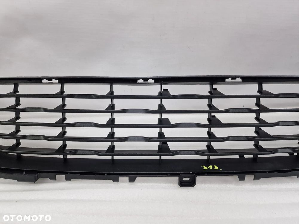 OPEL CORSA F 19- KRATKA ŚRODKOWA ZDERZAKA PRZEDNIEGO PRZÓD BEZ PDC , NR 9829831980 , NR AUKCJI KR313 - 4