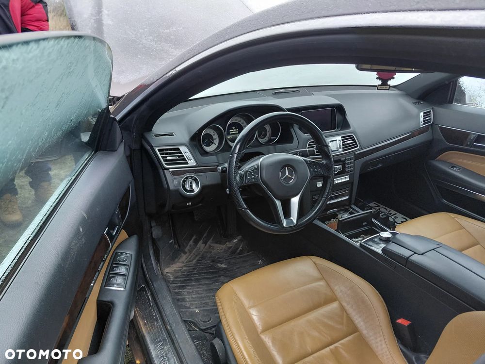 Mercedes-Benz Klasa E - 6