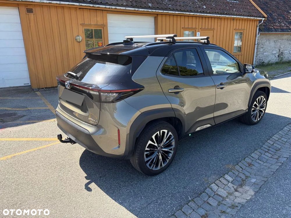 Toyota Yaris Cross 1.5 VVT-i AWD-i Elegant - 4