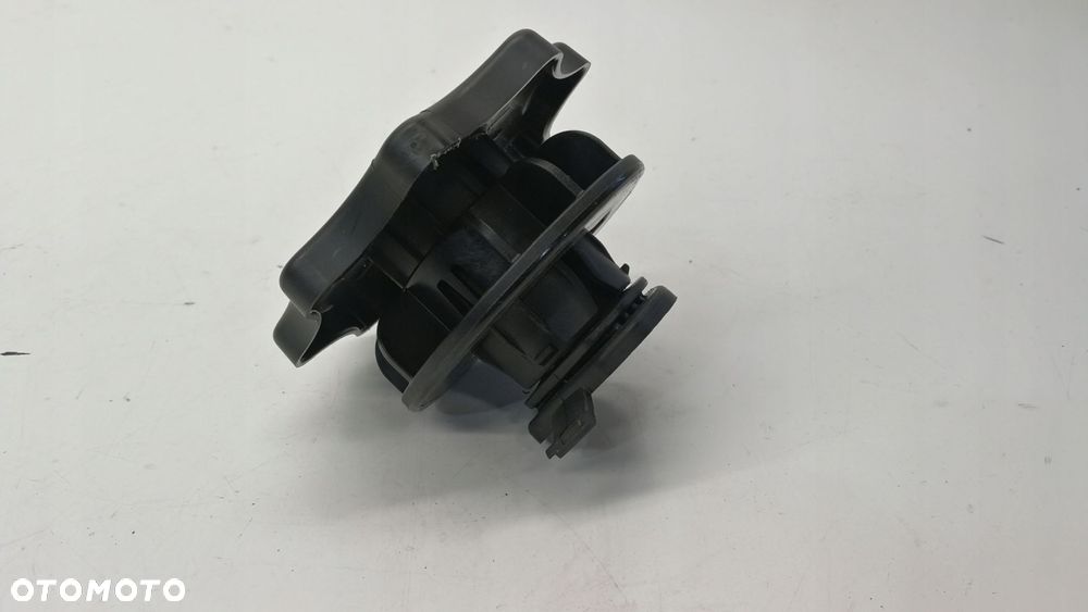 ŚRUBA KOŁA ZAPASOWEGO AUDI A4 B8 A5 8K0804899 - 1