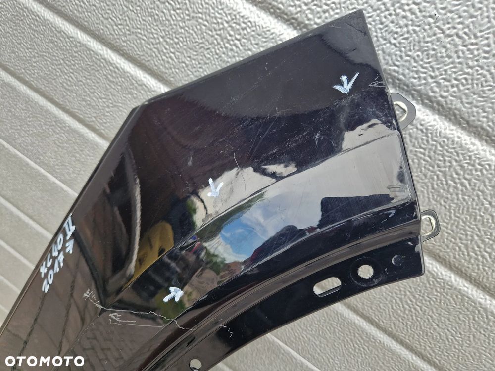 BŁOTNIK PRZEDNI PRAWY VOLVO XC40 II 2017-- - 2
