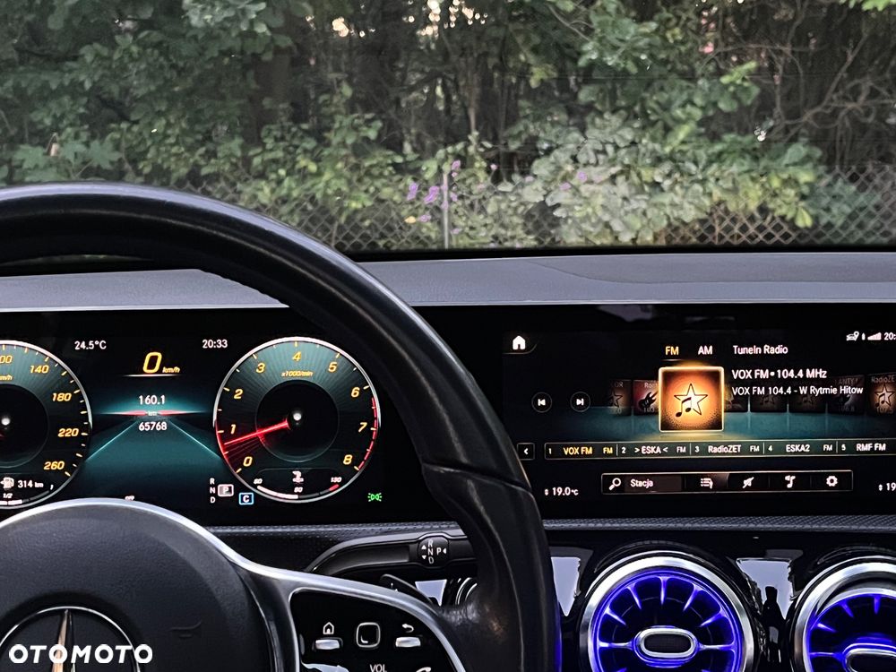 Mercedes-Benz Klasa A 250 4-Matic AMG Line 7G-DCT - 16