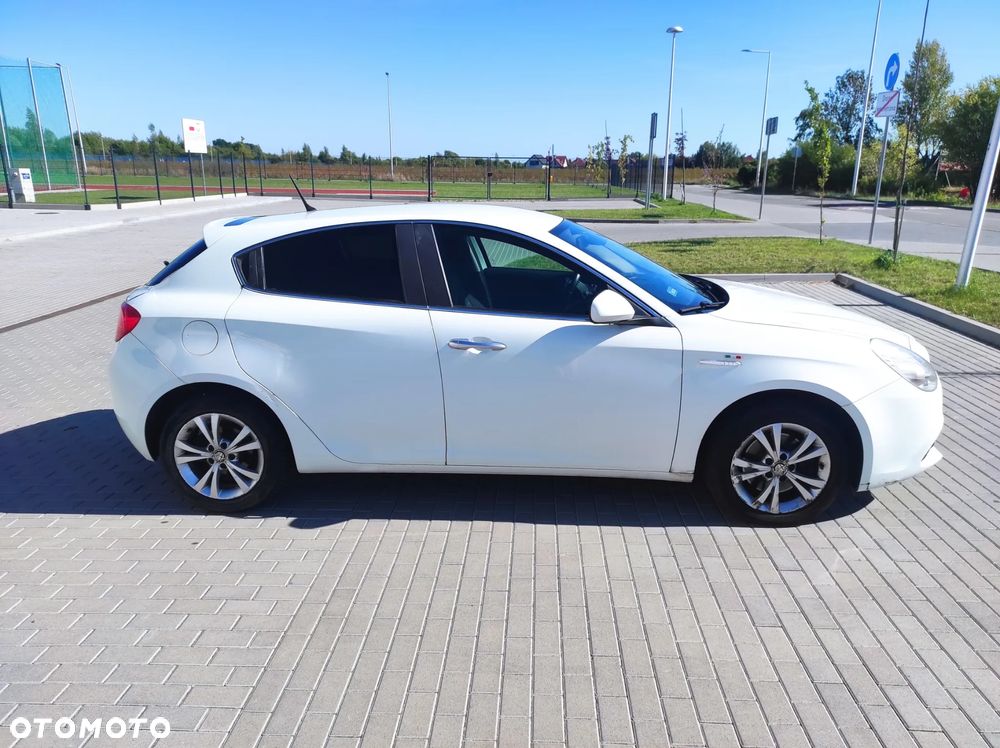 Alfa Romeo Giulietta 1.4 TB MultiAir Distinctive - 2