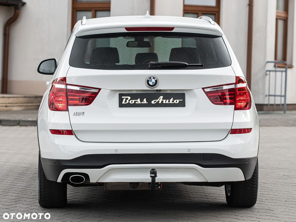 BMW X3 sDrive18d xLine - 12
