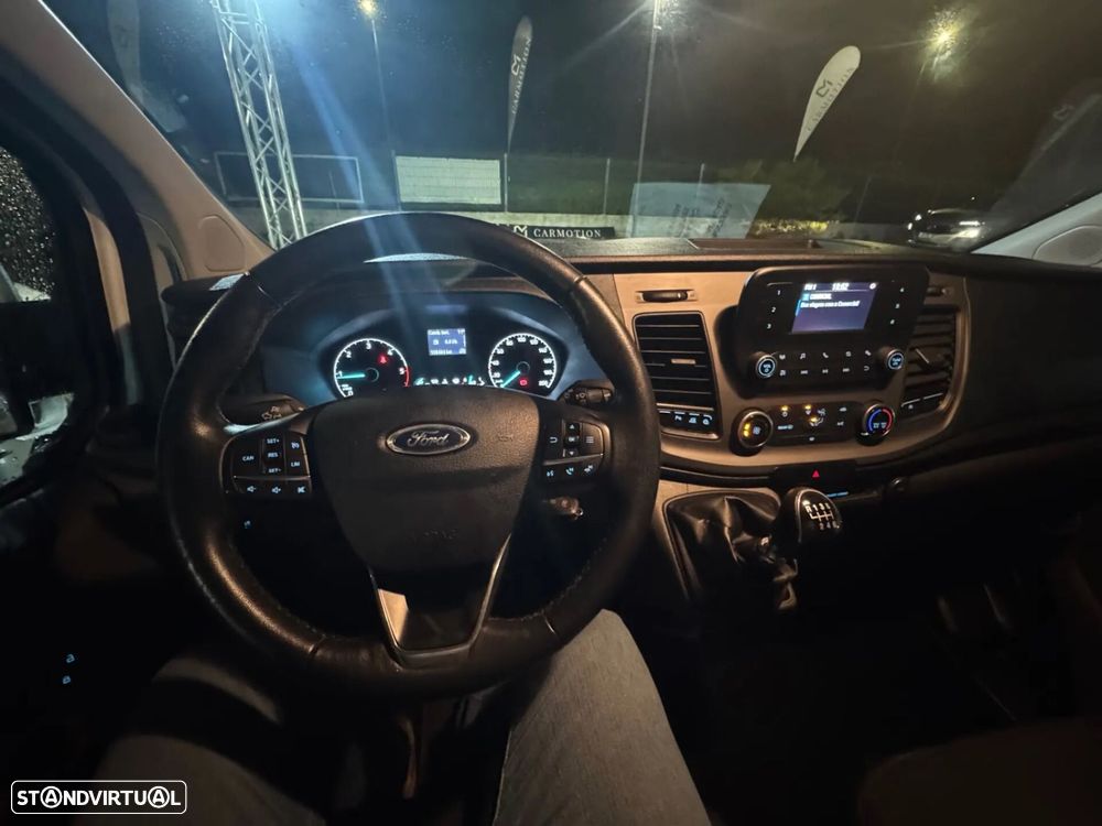 Ford Transit Custom - 27