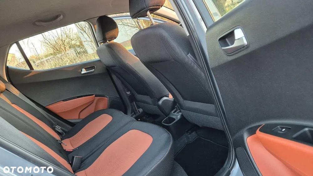 Hyundai i10 1.2 Fifa World Cup Edition - 7