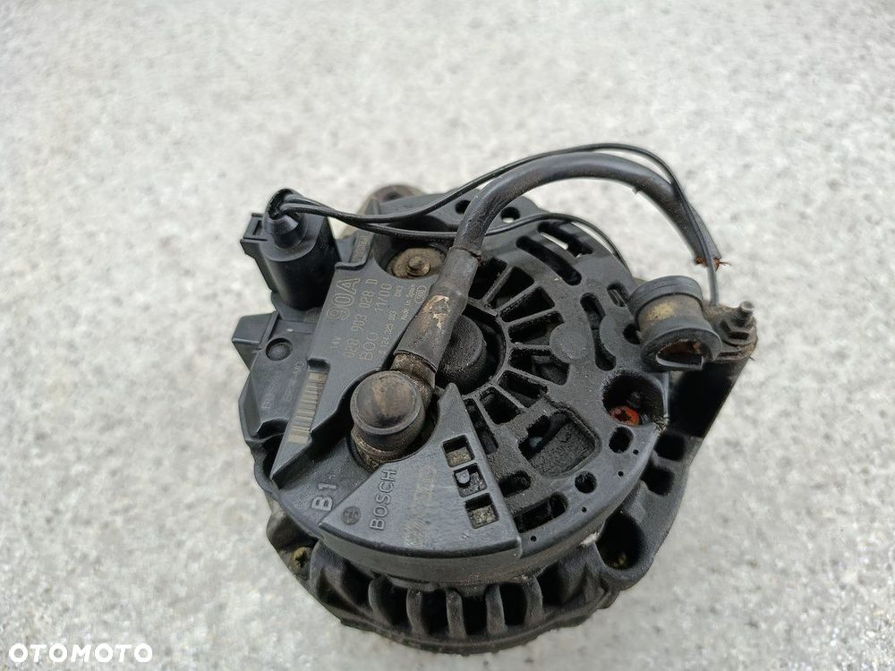 ALTERNATOR VW BORA 028903028D 0124325003  BOSCH 1.4 16V - 6