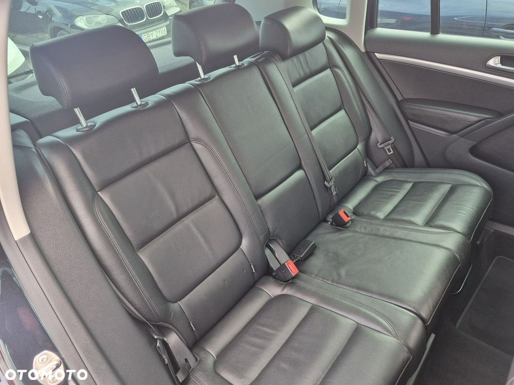 Volkswagen Tiguan - 25