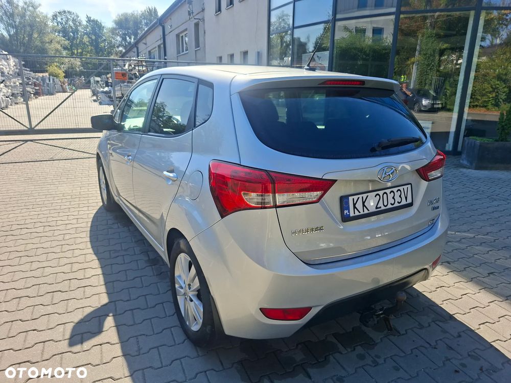 Hyundai ix20 1.4 Trend - 8