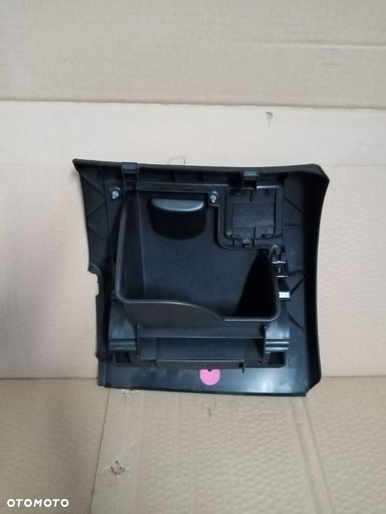 Schowek kierowcy lewy czarny Peugeot 407 9644582977 - 2