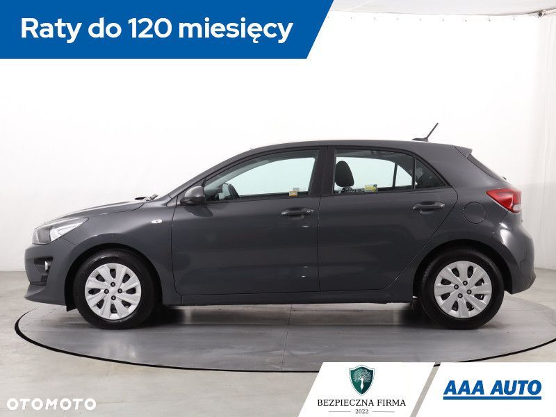 Kia Rio - 3