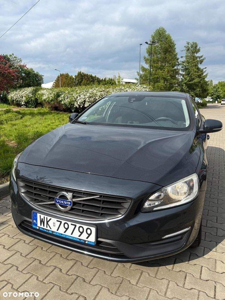 Volvo V60 D2 - 2