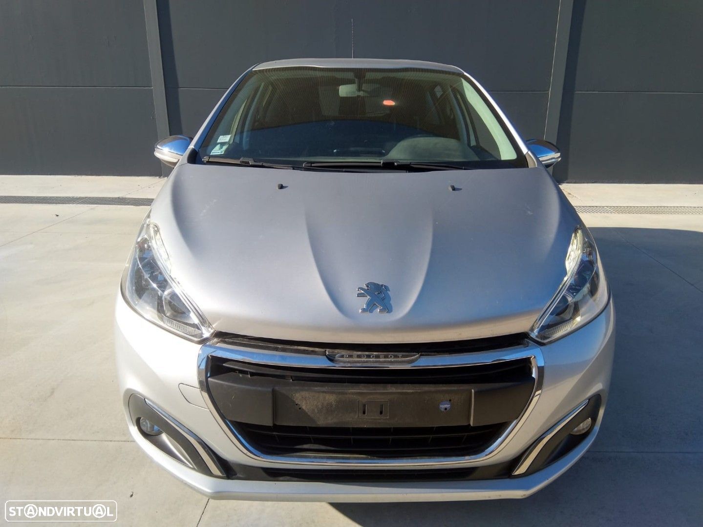 Peugeot 208 I 1.2 PureTech 82cv - 2017 - Para Peças - 1