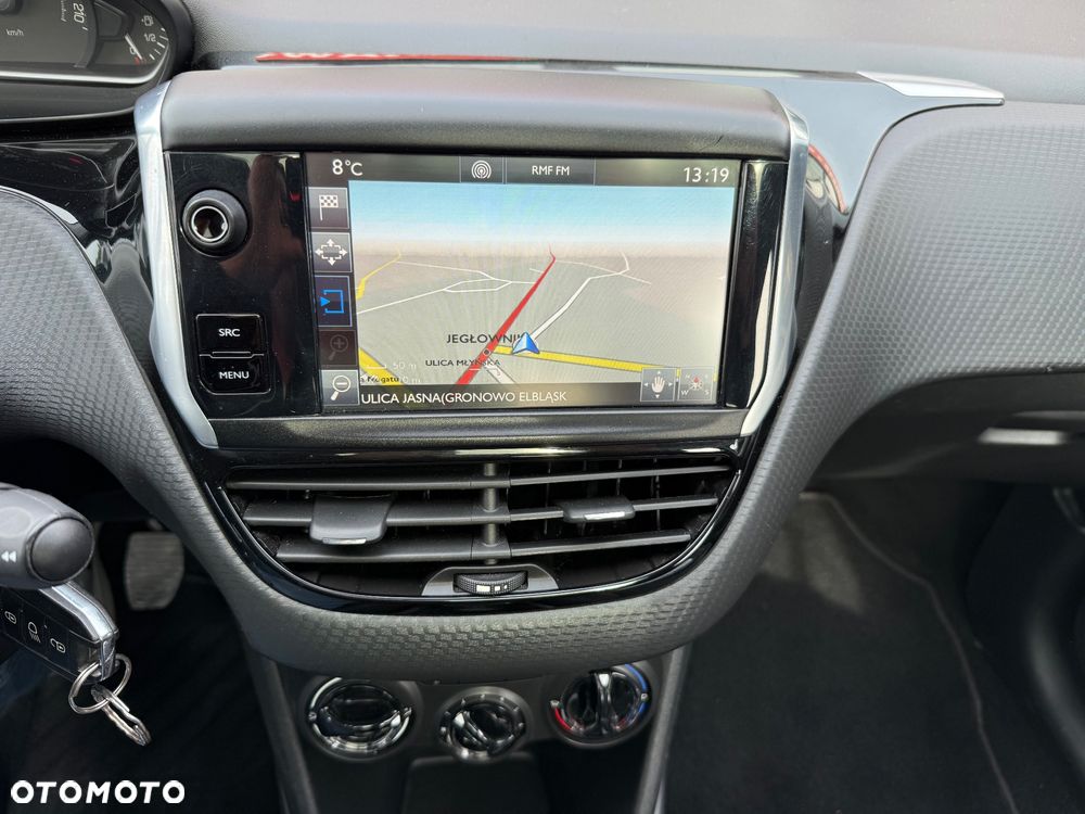 Peugeot 2008 1.2 Pure Tech Active - 6