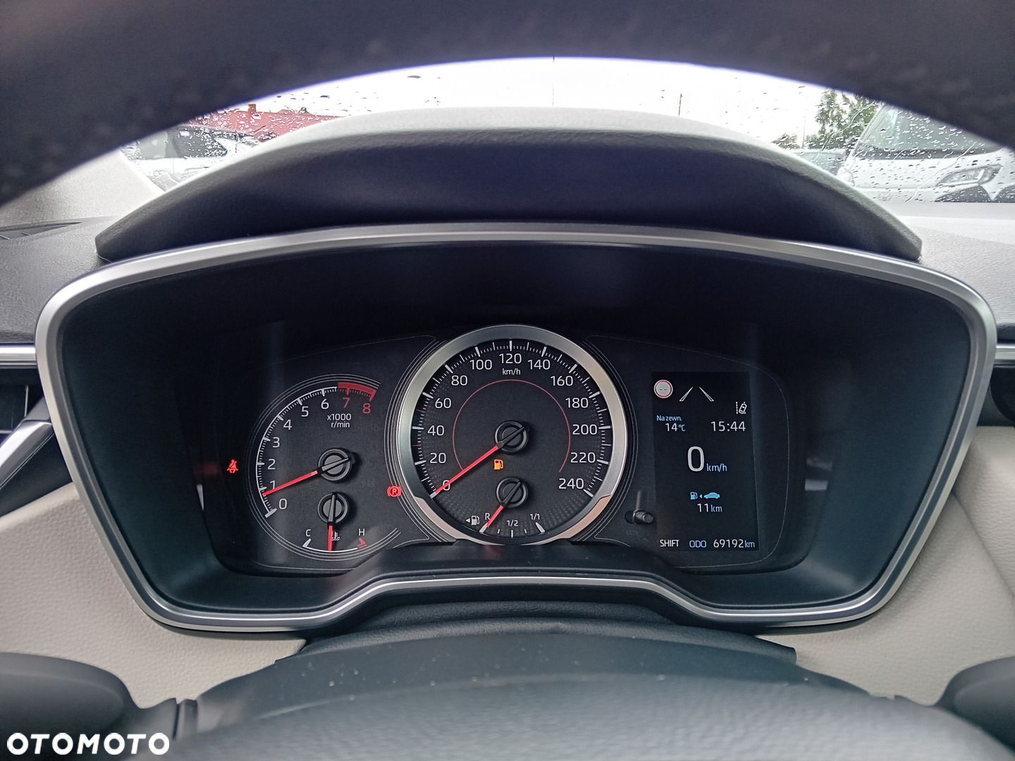 Toyota Corolla - 14