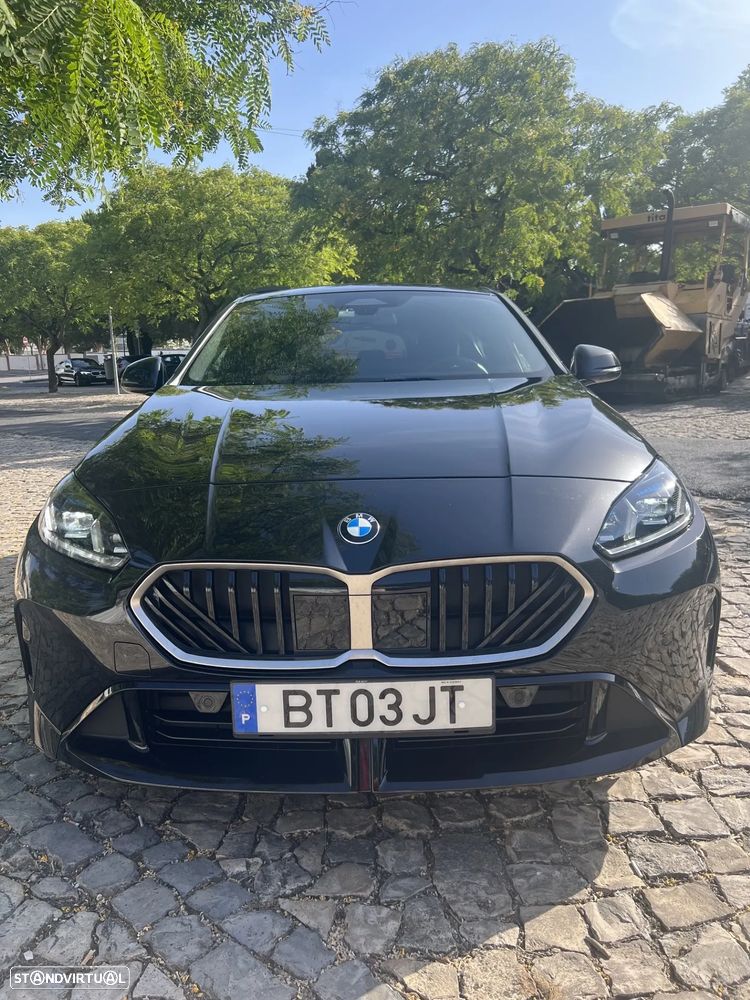 BMW 118 d Pack Desportivo M - 1