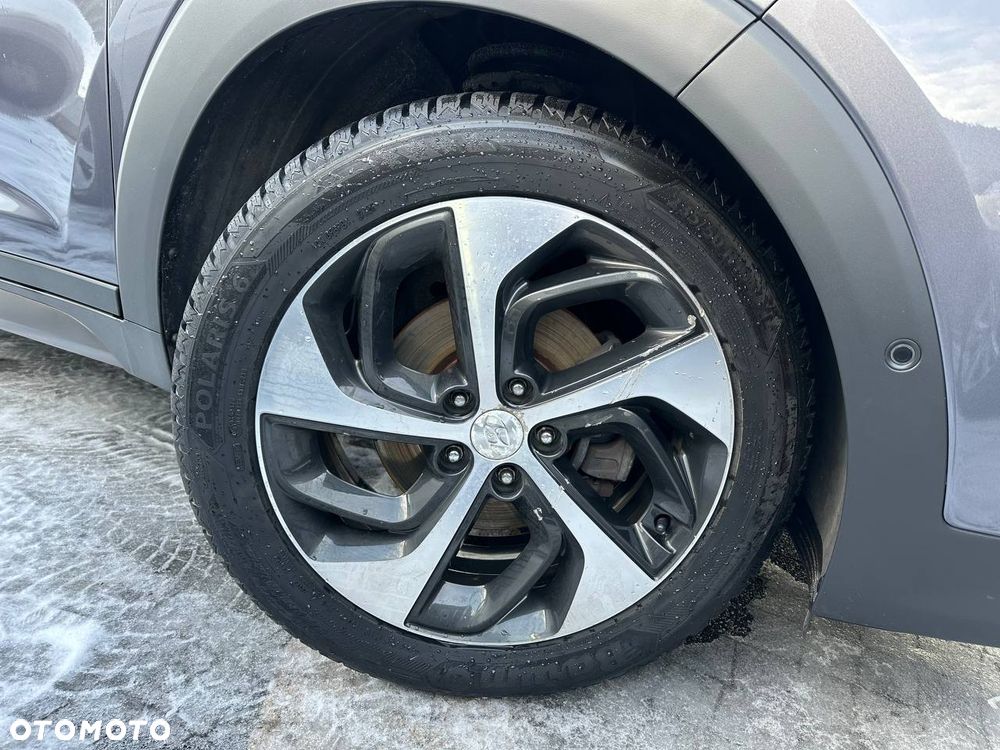 Hyundai Tucson 2.0 CRDI 4WD Automatik Premium - 26