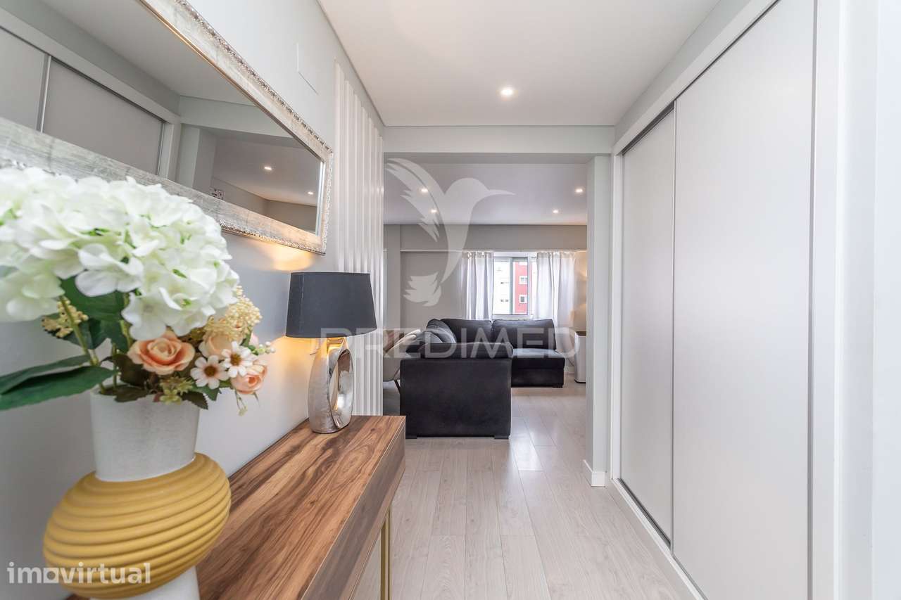 APARTAMENTO T3 RENOVADO - Grande imagem: 4/30