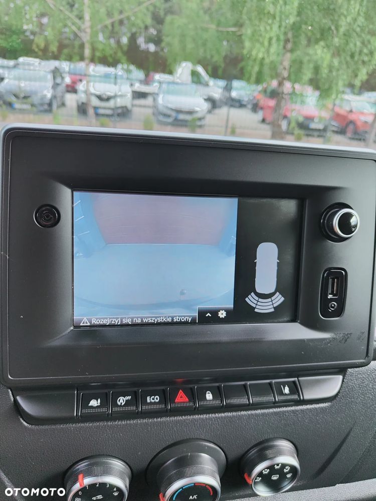 Renault Master - 15