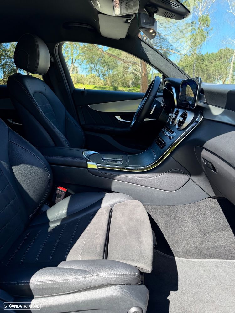 Mercedes-Benz GLC 300 - 20