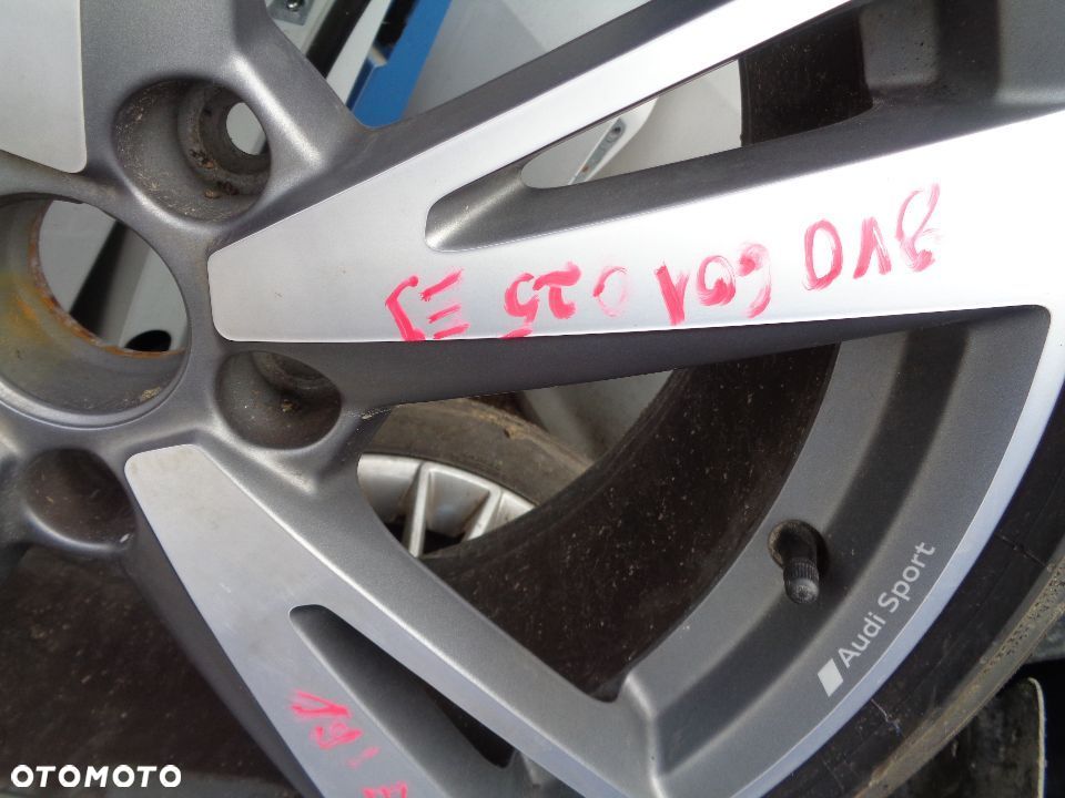 AUDI A3 8V ALUFELGA 19 ET46 8V0601025EJ - 2