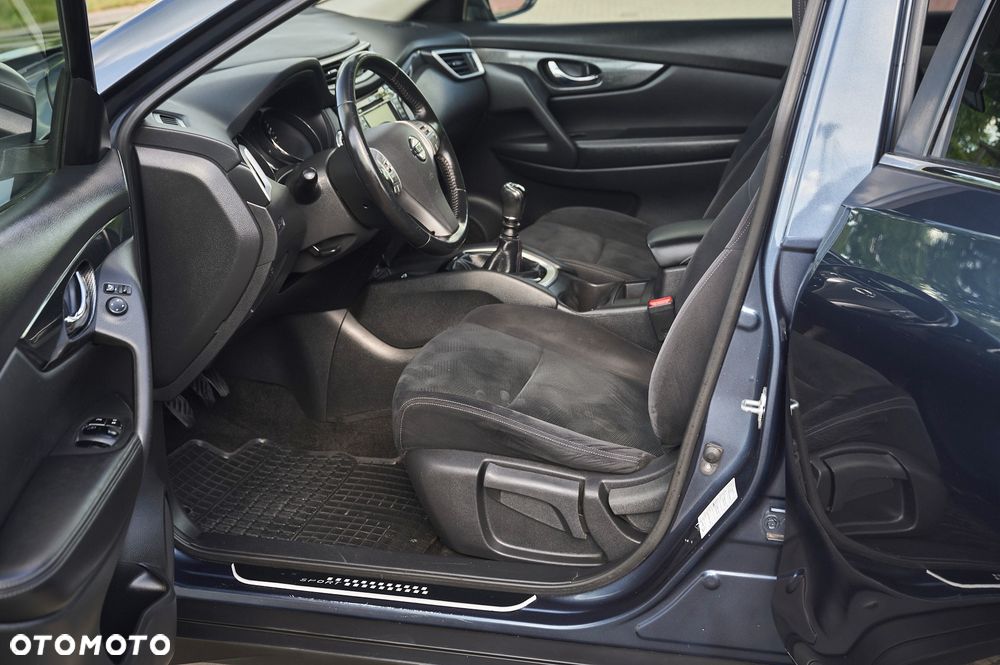 Nissan X-Trail 1.6 DIG-T Tekna - 24