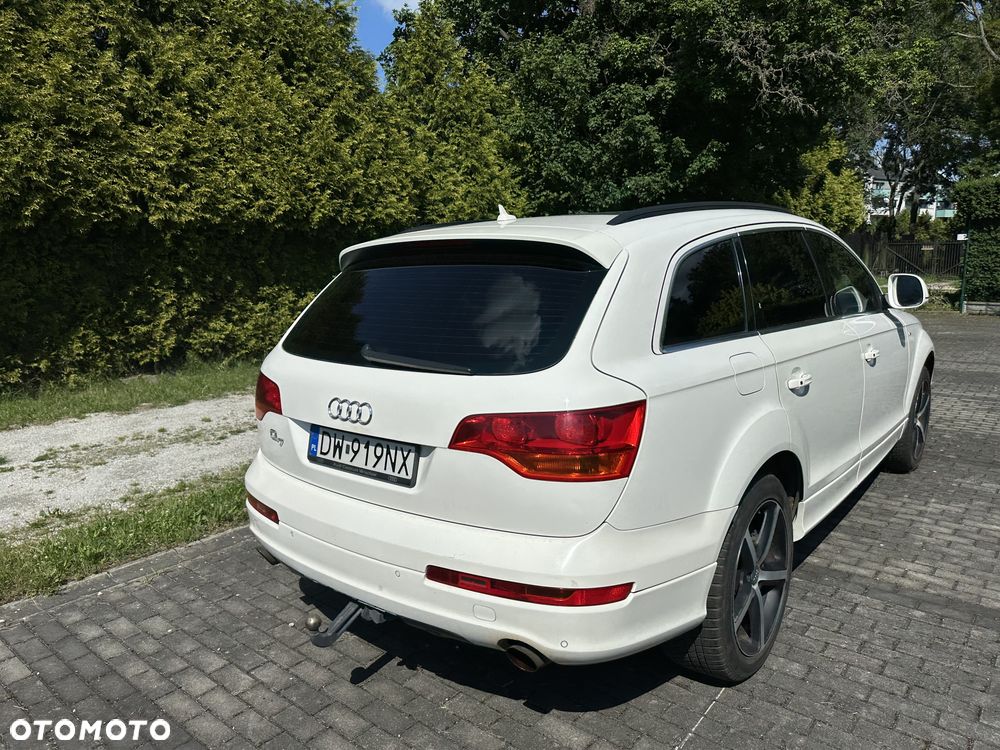 Audi Q7 3.0 TDI DPF Quattro Tiptronic - 9